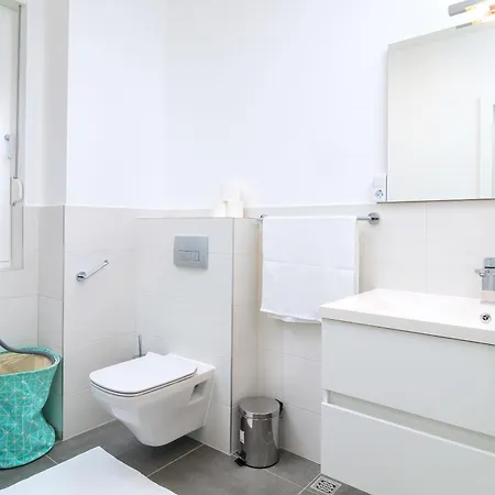 Apartment Lux On Kasuni In Split