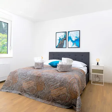 아파트 Lux On Kasuni In 스플리트