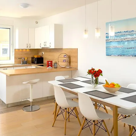 아파트 Lux On Kasuni In