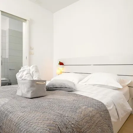 Lux On Kasuni In * Спліт