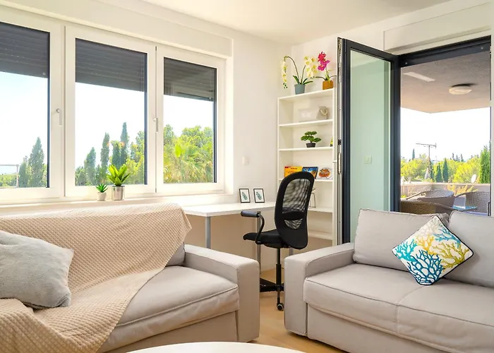 Lux On Kasuni In Apartment *