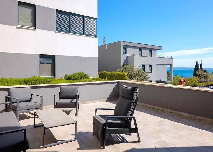 Lux On Kasuni In Apartment